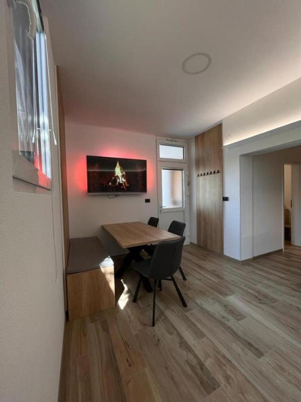 Apartma Nika Pobegi Extérieur photo
