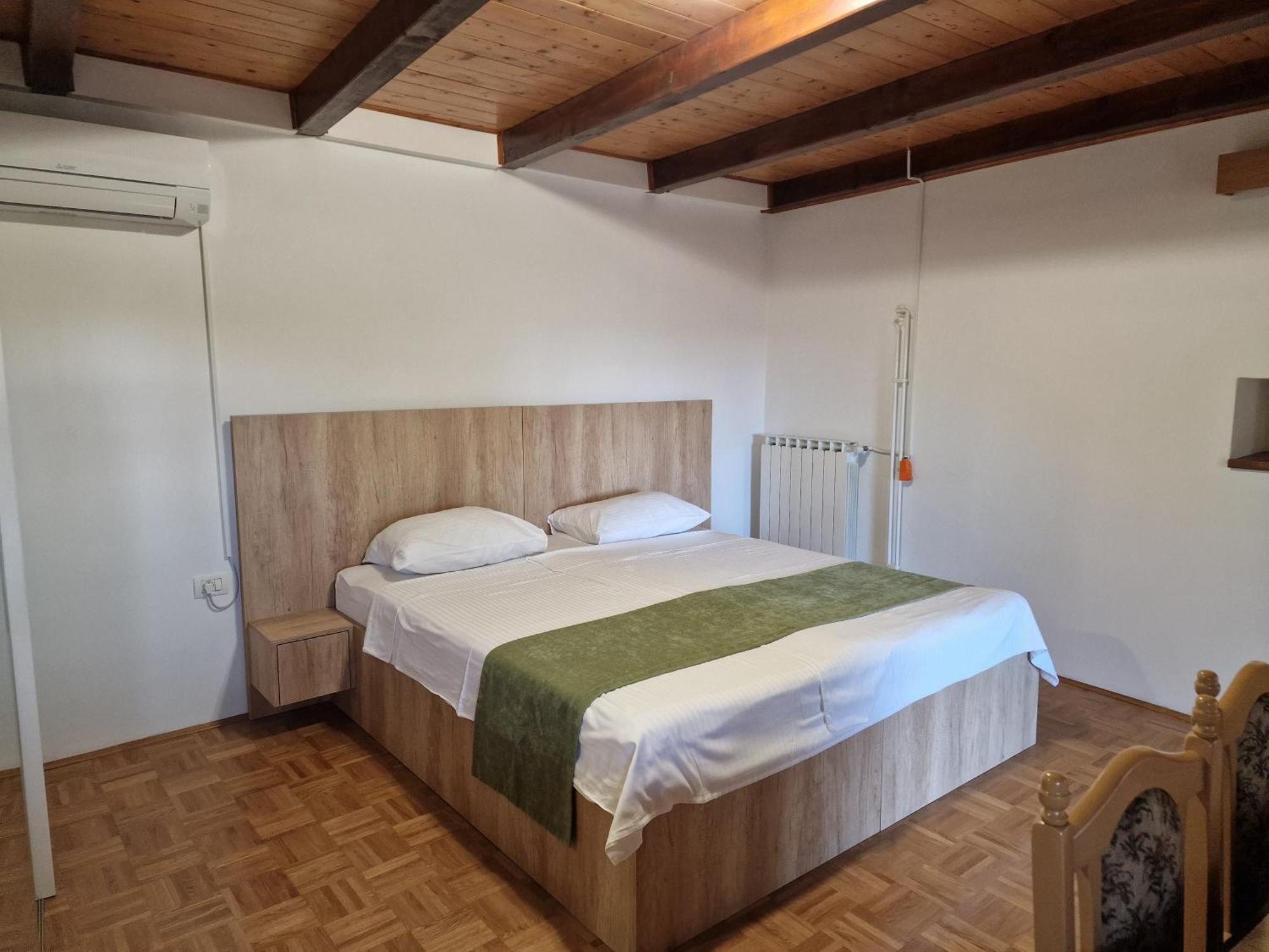 Apartma Nika Pobegi Extérieur photo