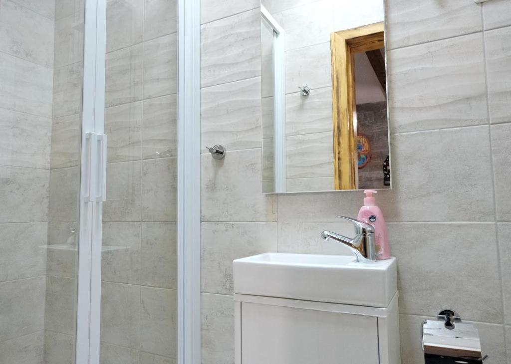Apartma Nika Pobegi Extérieur photo